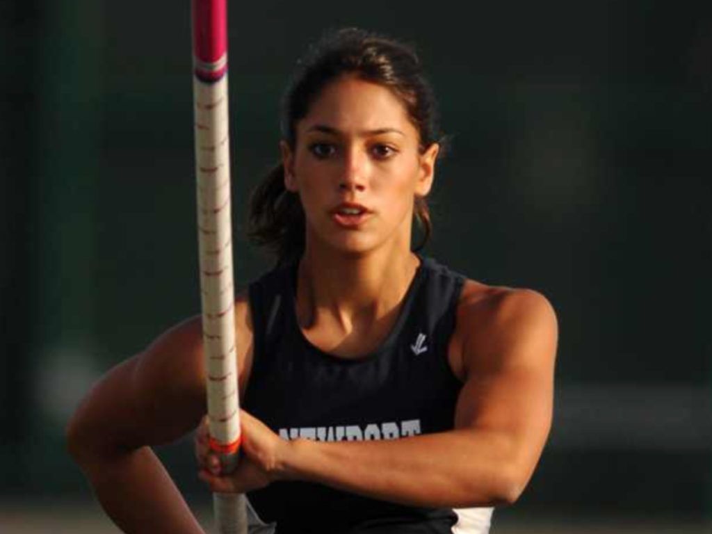 Athlete Had Her Life Almost Ruined Thanks to This Photo - Obsev