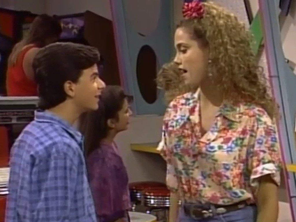 Why Are Saved By The Bell Episodes Out Of Order Things Only Adults Will Notice in “Saved By The Bell” - Obsev